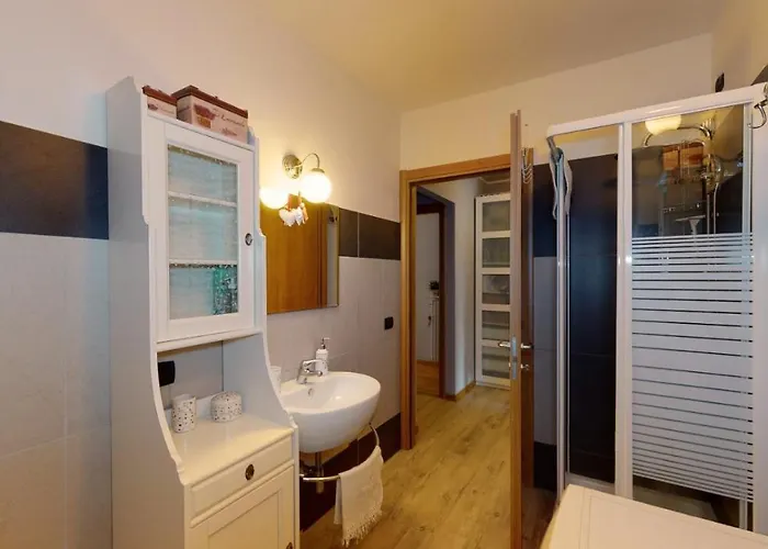 Al Moro Apartmán Arolo